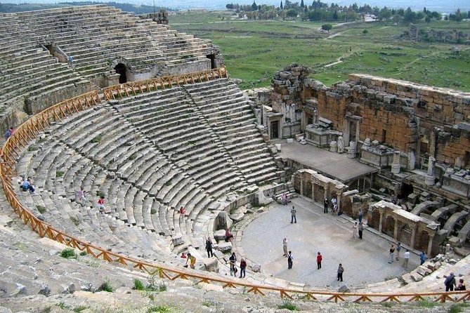 Antalya: Full-Day Pamukkale and Hierapolis Tour & Lunch - Entering the thermal pools: included swim and the Cleopatra’s Pool decision