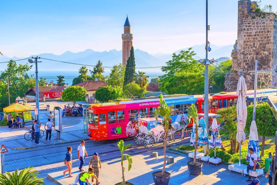 Antalya: Guided Old Town Tour with Boat Trip and Lunch - Argentum shopping stop and your free time window