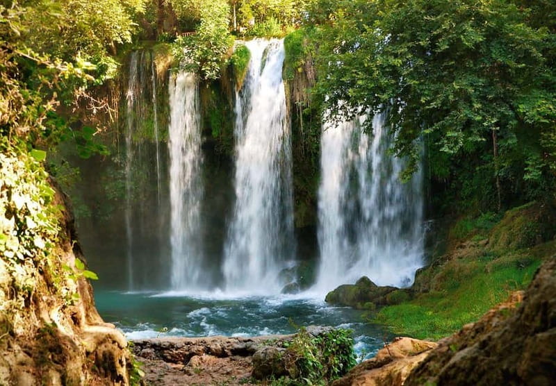 Antalya: Old City Tour w/Boat Trip, Cable Car & Waterfalls - Lunch at a local restaurant: Turkish food that fills the day