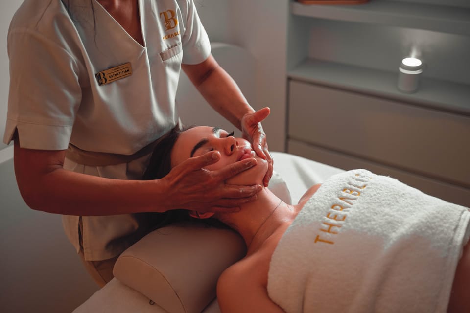 Antalya: Spa and Skin Care Experience with Massage and Drink - Optional Facial Cleansing with Aqua Peeling (Dark Spots, Plus Face Massage)