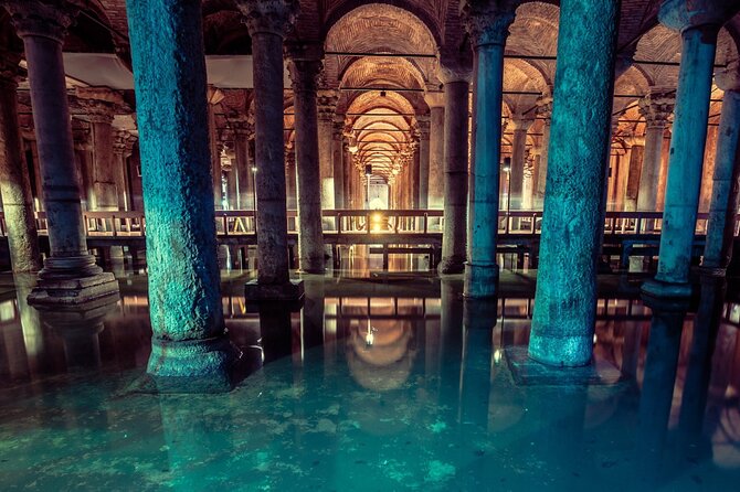 Basilica Cistern Skip-the-Line Ticket with Guided Tour - Meeting at Cankurtaran: Finding Your Guide Without Stress