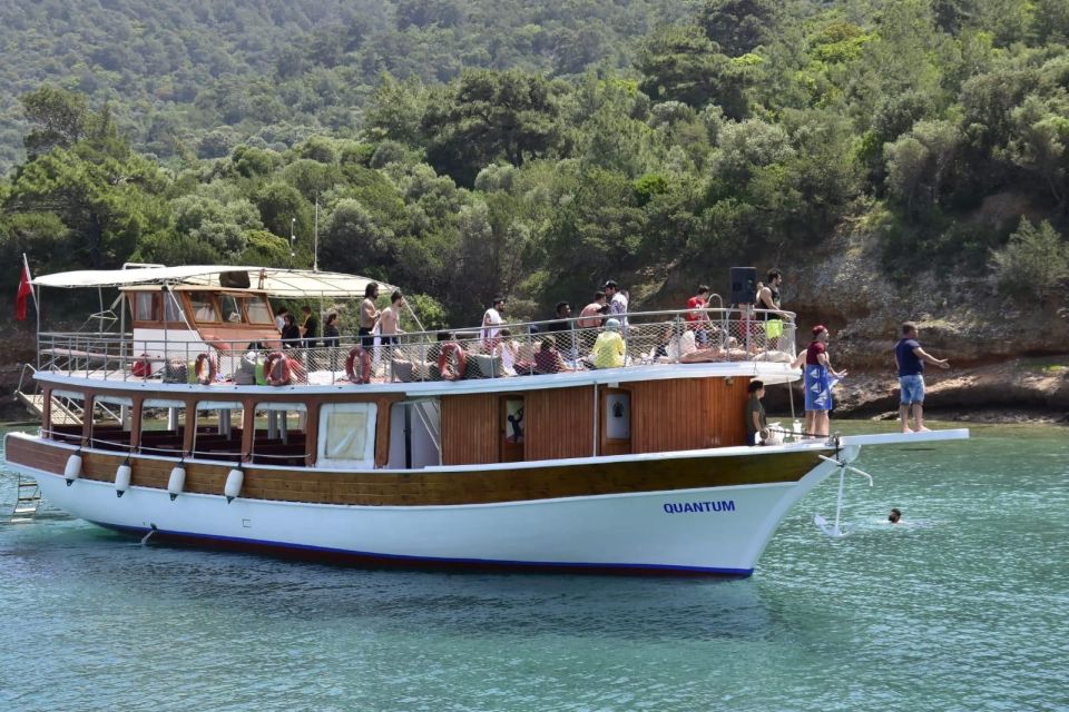 Bodrum: Orak Island Boat Tour with Swim Stops and Lunch - Stop 2: Red Nose Bay for dramatic rocks and more swim time