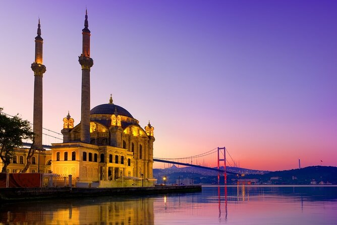 Bosphorus Evening Cruise: Dinner, Live Shows & Private Table - The Boat Experience: Private Table, Open Deck Views, and Staff Help