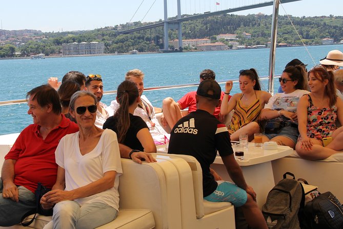 Bosphorus Luxury Lunch Cruise & Black Sea Swimming Experience - Black Sea swimming: how to plan for the dip