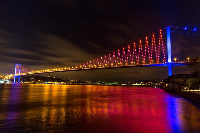 Bosphorus Night Cruise: Dinner, Drinks & Hotel Pickup - Who should book this cruise, and who should skip it