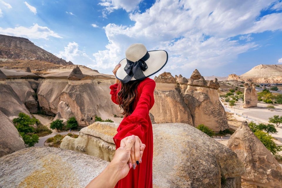 Cappadocia: Small-Group Red Tour, Open Air Museum with Lunch - Zelve Open-Air Museum: Caves, Rock Churches, and Real Context