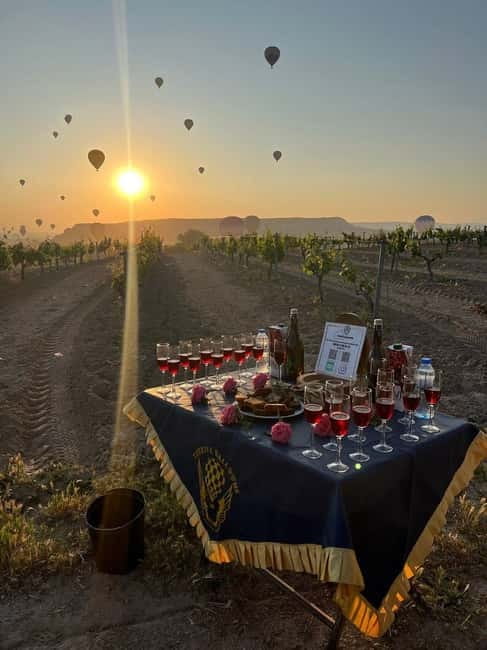 Cappadocia: Sunrise Hot Air Balloon in Göreme and Transfer - Landing and celebration: the certificate, the toast, and that final soft landing
