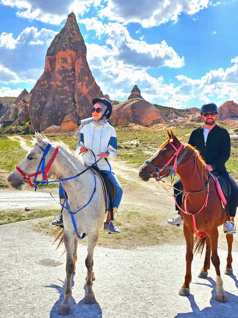 Cappadocia Sunrise & Sunset Horse Tour with Photography - Why riding beats just watching balloons from town