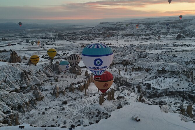 Daylight Balloon Flight Cappadocia (Goreme) by Nazar Balloons - Sunrise in Göreme: what this balloon day really feels like