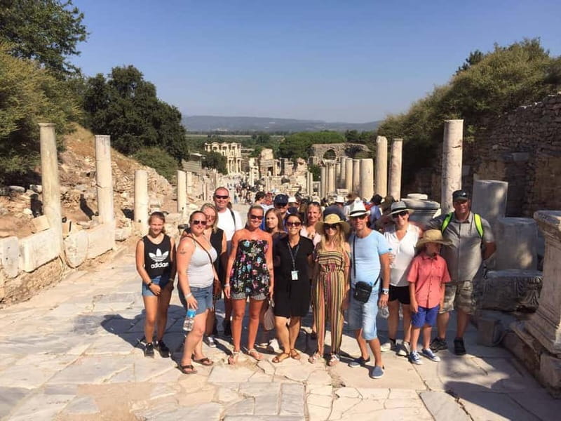 Ephesus: Mary's House and Artemis Tour with Entry Tickets - Lunch in Selcuk and the Turkish Food Factor