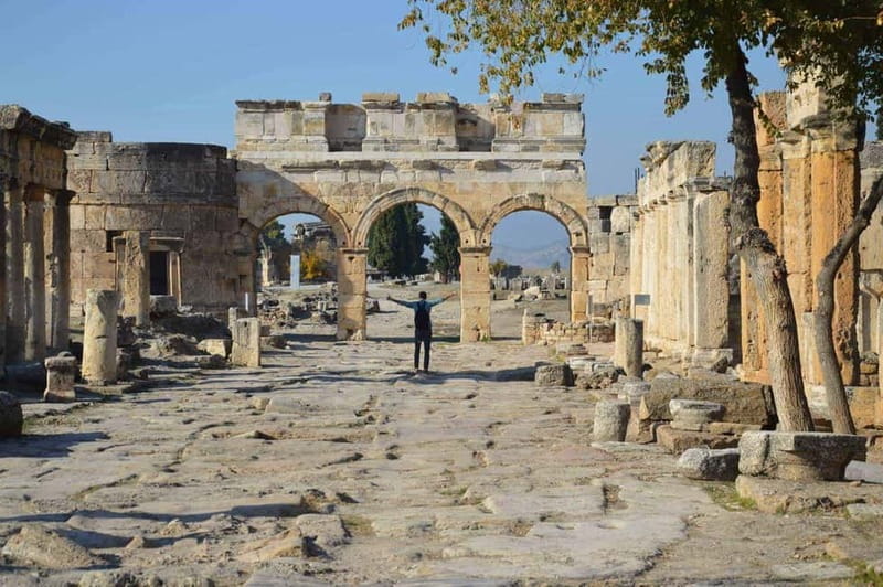 From Antalya/Kemer: Pamukkale & Hierapolis Day Trip w/Meals - Lunch in Denizli Area: Open Buffet Value and What to Watch