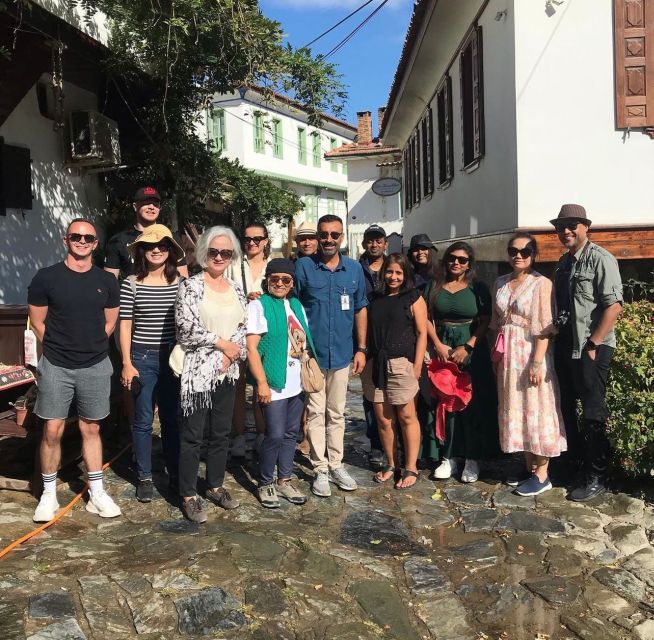 From Izmir: Full-Day Ephesus Tour with Lunch - Lunch in Selçuk: the included meal that actually helps