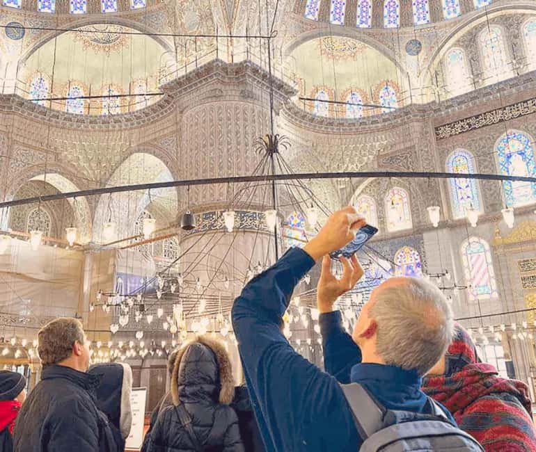 Hagia Sophia, Blue Mosque Tour & Ticket + Optional Basilica - Topkapi Palace photo pass: Short view, smart idea for later