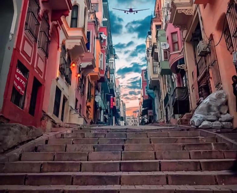 Istanbul: 1 or 2-Day Private Guided Tour with Hotel Transfer - Day 2 starts at the Spice Bazaar: smell-first sightseeing