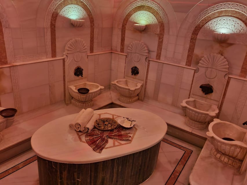 Istanbul: Acemoglu Historical Turkish Bath w/Private Options - Location strategy: pair this with Hagia Sophia, Topkapi, and Basilica Cistern