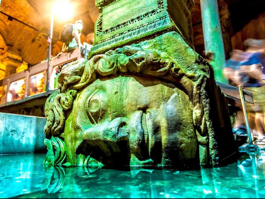 Istanbul: Basilica Cistern Skip-the-Ticket Line Entry - Audio guide vs guided tour: how to choose without wasting your money