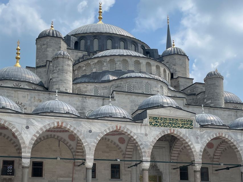 Istanbul: Blue Mosque Guided Tour - What renovations over 5 years change about your visit