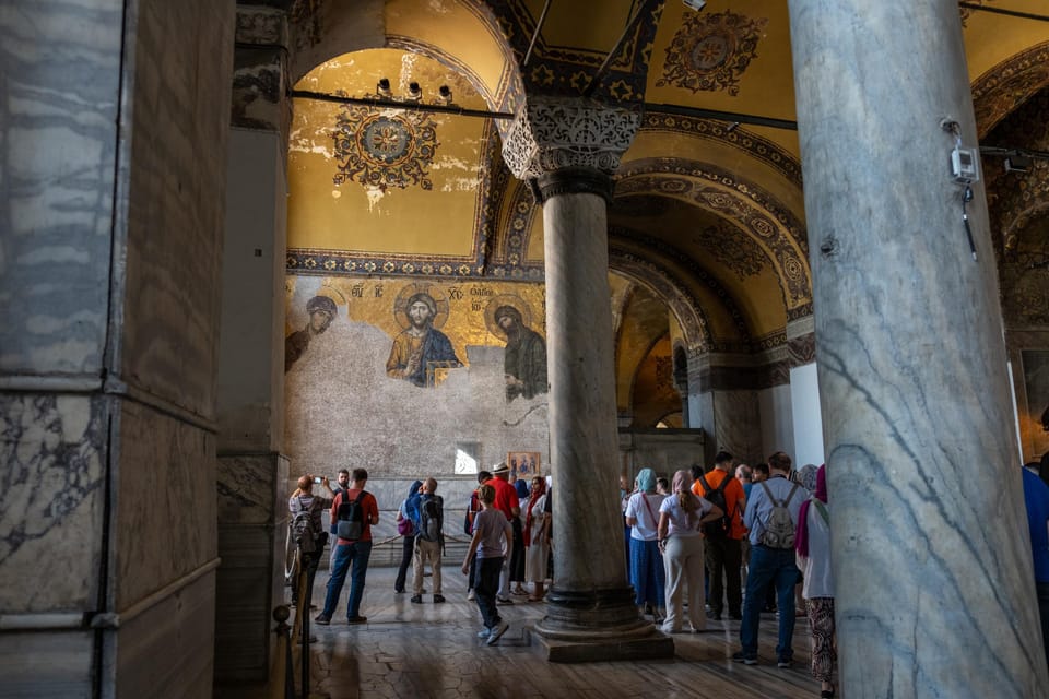 Istanbul: Blue Mosque & Hagia Sophia Guided Tour w/ Tickets - Hippodrome Walk: Where Politics and Crowd Life Once Met