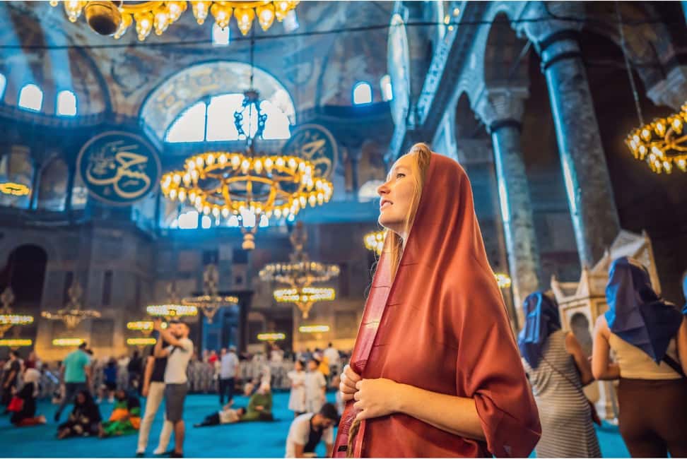 Istanbul: Blue Mosque, Hagia Sophia, & Old Town Walking Tour - Alman Çeşmesi Meeting Point: A Simple Start