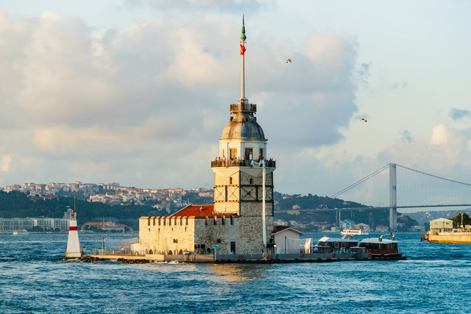 Istanbul: Bosphorus Cruise w/Audio Guide and Sunset Option - The Bosphorus Bridge: a natural “checkpoint” between continents