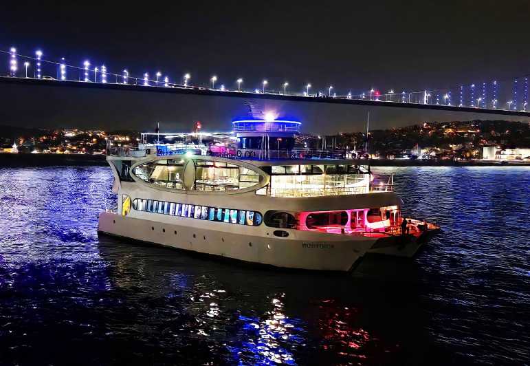 Istanbul: Bosphorus Cruise with Dinner Show - Bosphorus at Night: the view that does the heavy lifting