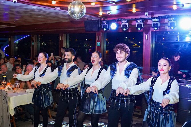 Istanbul: Bosphorus Dinner Cruise with Turkish Night Show - Kabataş Port to the Bosphorus: what kicks off your evening