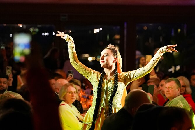 Istanbul: Bosphorus Dinner Cruise with Turkish Night Show - Best ways to plan your night without overthinking it