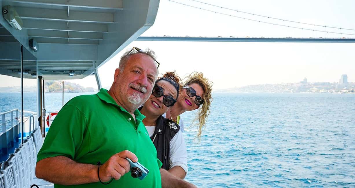 Istanbul: Bosphorus & Golden Horn Cruise Daytime or Sunset - Price and value: why this $12 cruise can beat pricier alternatives
