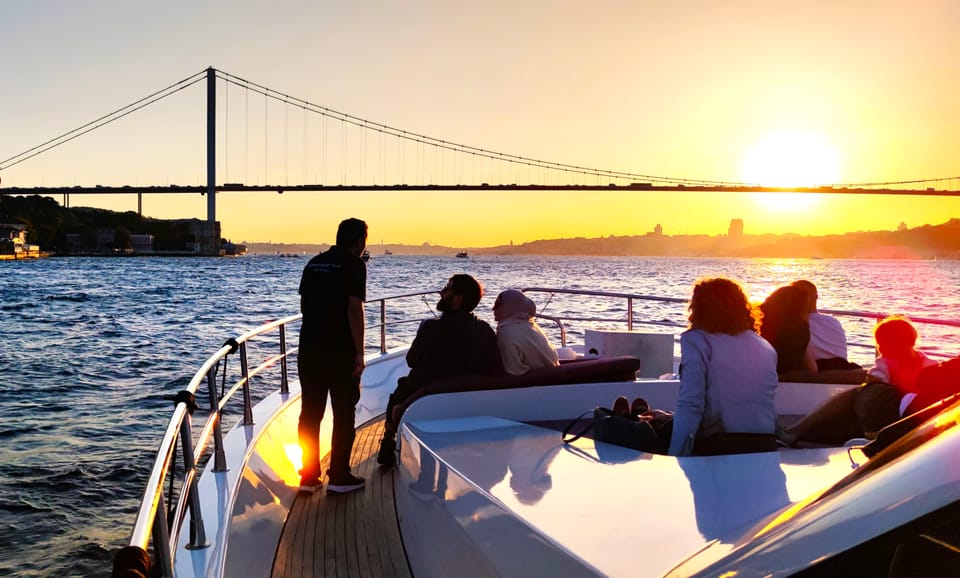 Istanbul: Bosphorus Sunset Yacht Cruise with Live Guide - Key Highlights Worth Booking