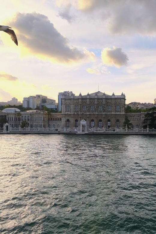 Istanbul: Dolmabahce Palace and Harem Skip-the-Line Ticket - How long to plan, where to rest, and the photo rules