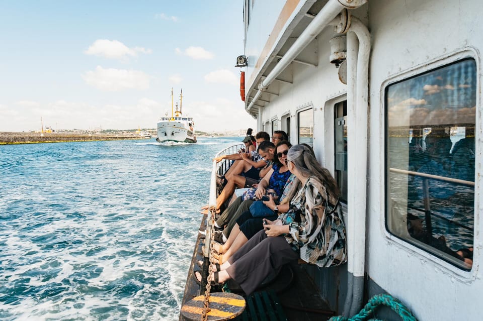 Istanbul: European and Asian Side Guided Foodie Walking Tour - Start at Viyana Kahvesi Sirkeci: Your Day’s Food Warm-Up