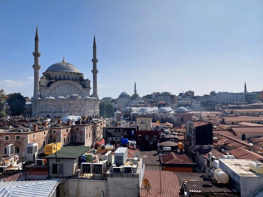 Istanbul Grand Bazaar: From Rooftops to the Secret Passages - Where the tour starts: Column of Constantine, Çemberlitaş, or Nuruosmaniye Mosque