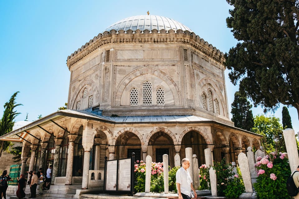 Istanbul: Hagia Sophia, Blue Mosque, Suleymaniye Mosque Tour - Why this mosque walk feels like a mini Istanbul history course
