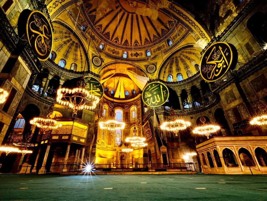 Istanbul: Hagia Sophia Skip-the-Line Ticket - Key things you’ll notice right away