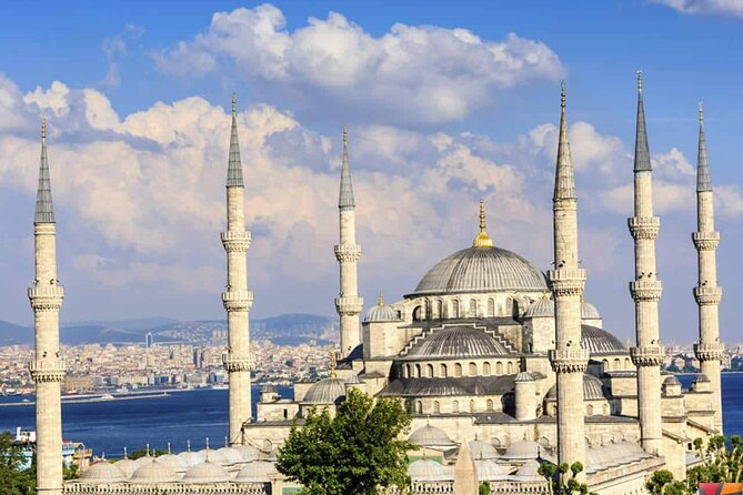 Istanbul Highlights Private Tour: Hotel Pick-Up & Drop-Off - Grand Bazaar: shopping, but also orientation in Old Istanbul