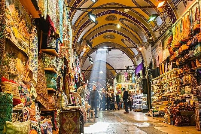 Istanbul Highlights Private Tour: Hotel Pick-Up & Drop-Off - Hagia Sophia Grand Mosque: plan for the ticket gap and the right time