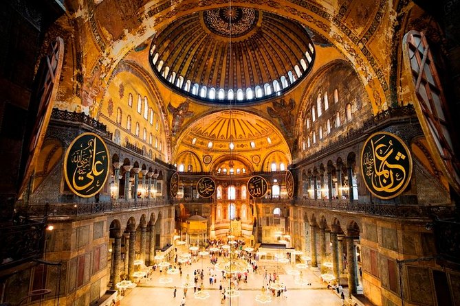 Istanbul Highlights Small-Group Walking Guided Tour - Basilica Cistern: cooling down in the sunken palace