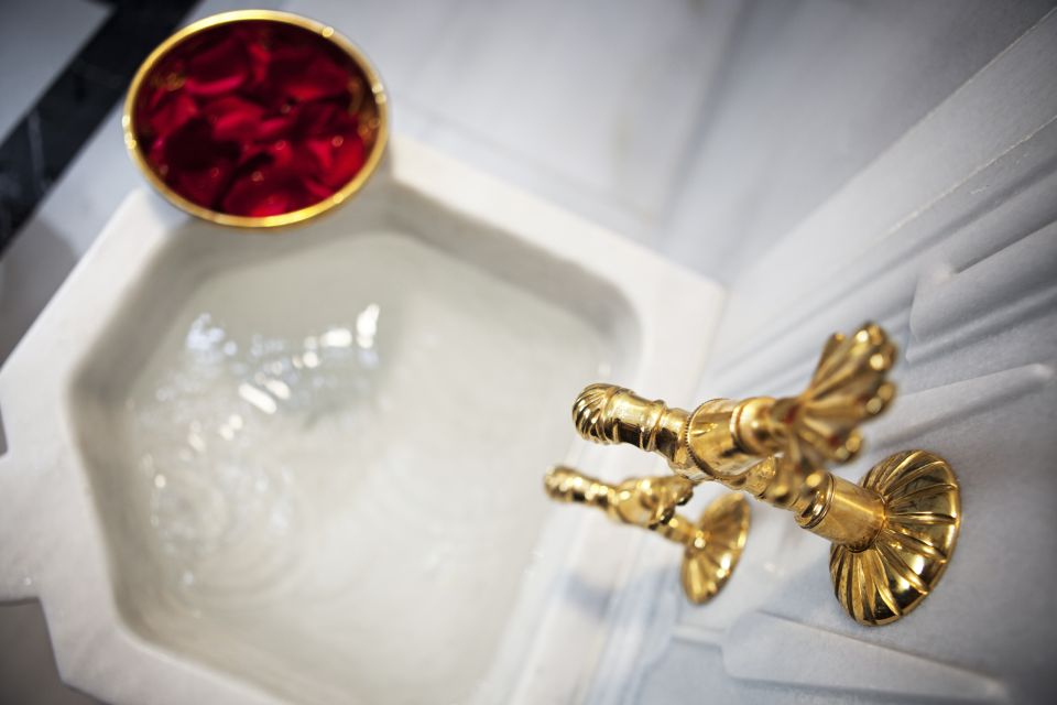 Istanbul: Hurrem Sultan Hamam Experience - The hamam flow, step by step: heat, kese scrub, and bubble wash on marble