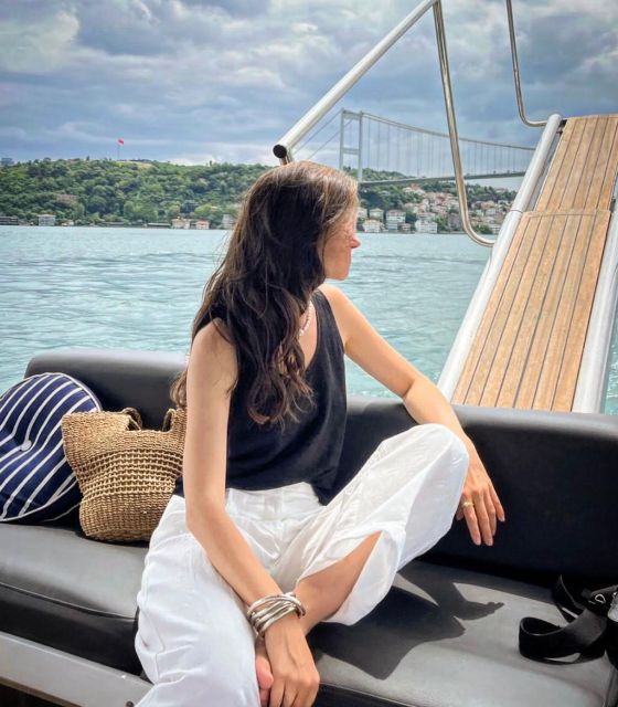 Istanbul: Sunset or Day Small-Group Yacht Cruise with Snacks - Who should book this cruise
