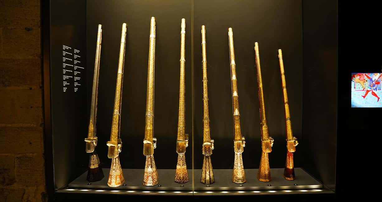 Istanbul: Topkapi, Harem Small Group Guided Tour & Historian - Newer Areas Like the Imperial Treasury and Palace Hospital