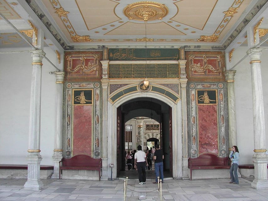 Istanbul: Topkapi Palace and Harem Ticket with Audio Guide - Don’t Miss the Treasury and Ottoman Court Details