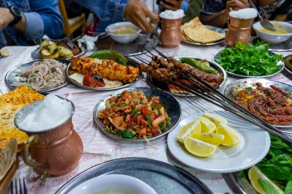 Istanbul: Turkish Food Night and Rooftop Experience - Dietary Options and Who Should Opt In