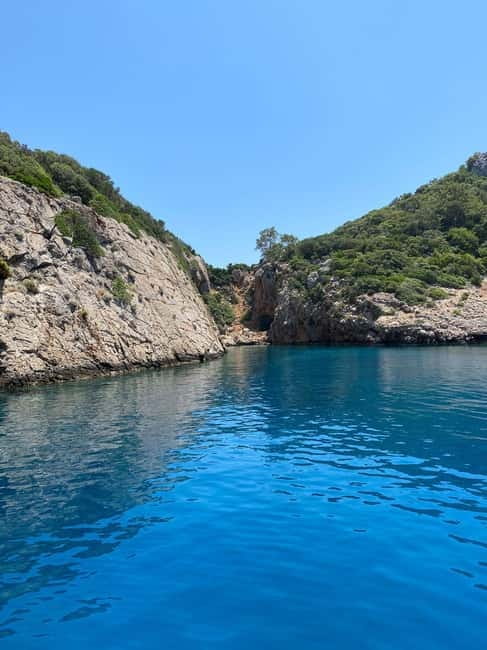 Maldives: Suluada Boat Tour with Lunch, Transfer & Bays - From your Antalya hotel to Adrasan port: the logistics that matter