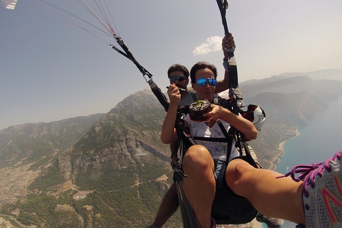 Oludeniz Paragliding Fethiye Turkey, Additional Features - Safety and pilot style: why some people feel scared first, then totally trust it