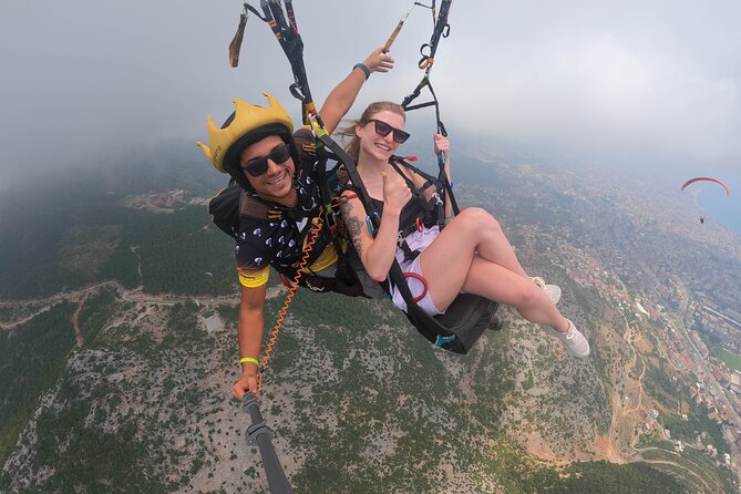 Tandem Paragliding in Alanya, Antalya Turkey with a Licensed Guide - Pilots who make the difference: what you should look for